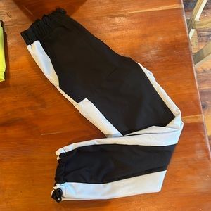 Five Dancewear joggers YL